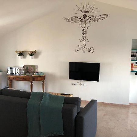 Lovely 1-Bedroom Loft Near Ronda Arriate Buitenkant foto
