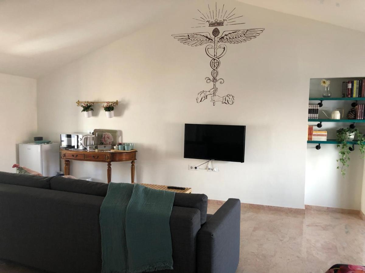 Lovely 1-Bedroom Loft Near Ronda Arriate Buitenkant foto