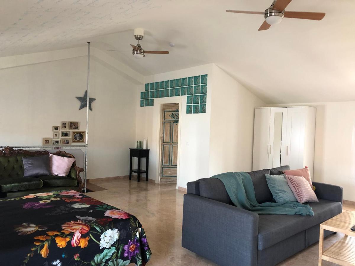 Lovely 1-Bedroom Loft Near Ronda Arriate Buitenkant foto